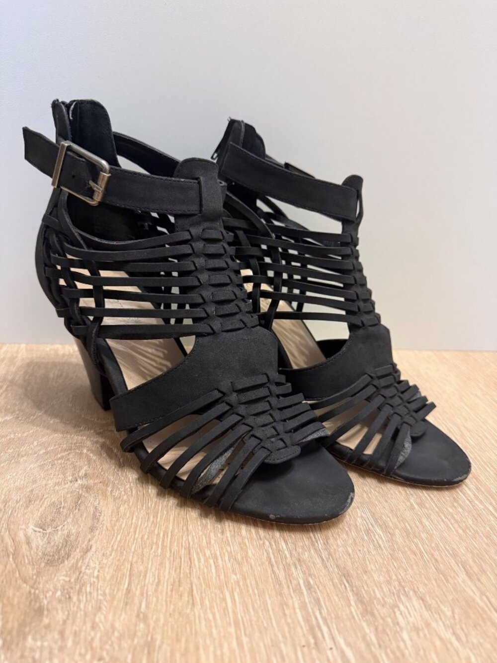 Black Strappy Open-Toe Block Heel Sandals With Back Zipper Closure Size 7
